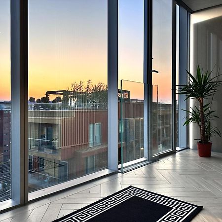 Battersea Power Station - Winter Garden Balcony & 1Gb Wifi - Luxurylondonstays Экстерьер фото